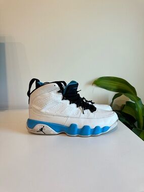 Nike Air Jordan 9 Retro Shoes 'Powder Blue'  Men's Size 13